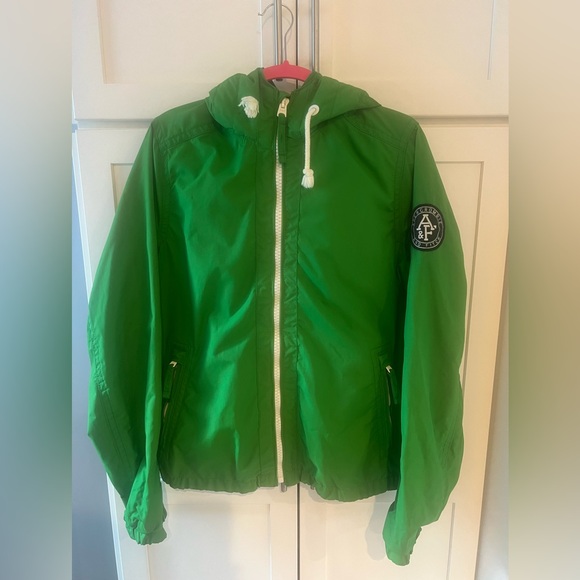Abercrombie & Fitch Jackets & Blazers - Abercrombie & Fitch XL Vibrant Green Rainjacket